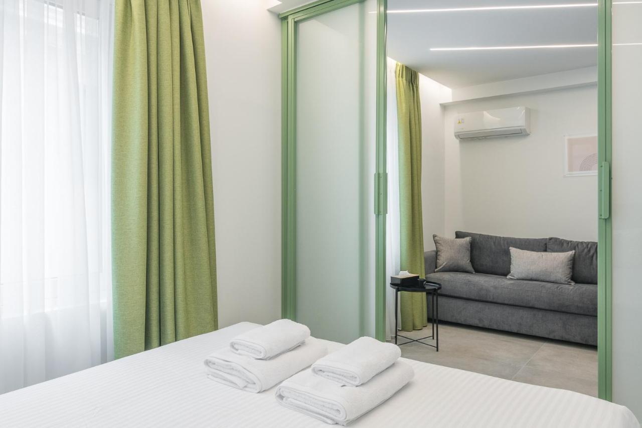 Athens Theatrou Apartments ภายนอก รูปภาพ