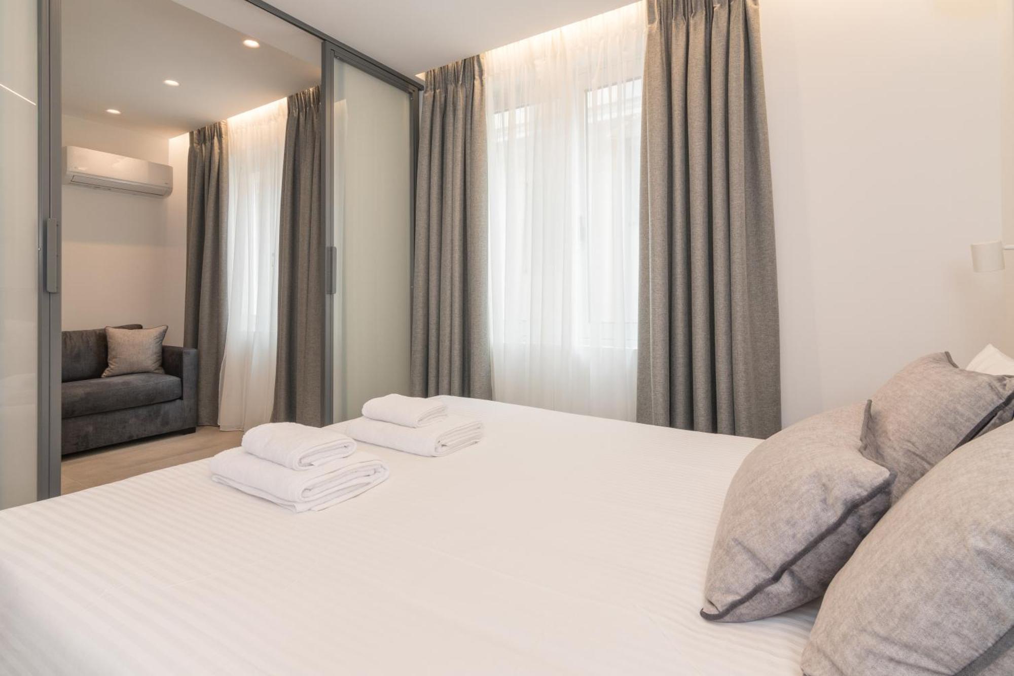 Athens Theatrou Apartments ภายนอก รูปภาพ